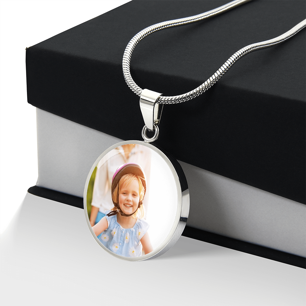 Custom Photo Necklace – Personalized Picture Pendant for People & Pets